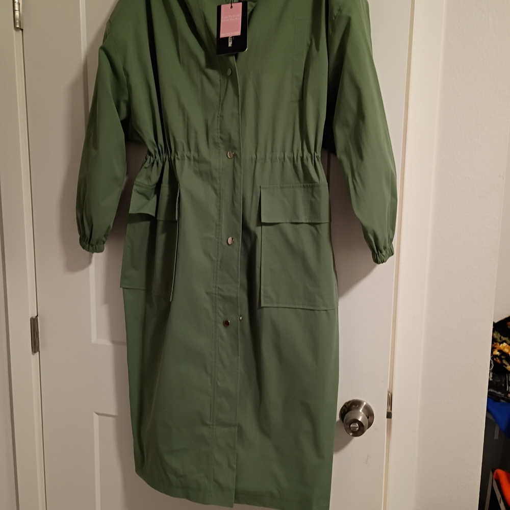 PrettyLittleThing Olive Trench Coat